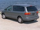 Toyota Sienna, I (1997 – 2003), Минивэн. Фото 3