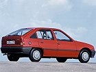 Opel Kadett, E (1984 – 1989), Хэтчбек 5 дв.. Фото 3