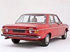 Audi 100, I (C1) (1968 – 1976), Седан. Фото 2