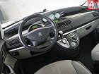 Peugeot 807, I (2002 – 2008), Компактвэн. Фото 4