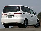 Honda Elysion, I (2004 – 2006), Минивэн. Фото 2