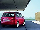 Volkswagen Touran, II (2010 – 2015), Компактвэн. Фото 4