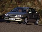 Toyota Avensis, I (1997 – 2000), Седан: характеристики, отзывы