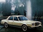 Chrysler LeBaron, I (1977 – 1981), Седан. Фото 2