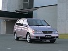Toyota Gaia,  (1998 – 2004), Компактвэн. Фото 3