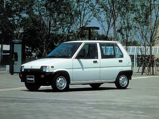 Mitsubishi Minica, V (1984 – 1989), Хэтчбек 5 дв.: характеристики, отзывы