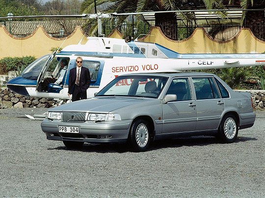 Volvo 960, I Рестайлинг (1994 – 1997), Седан: характеристики, отзывы