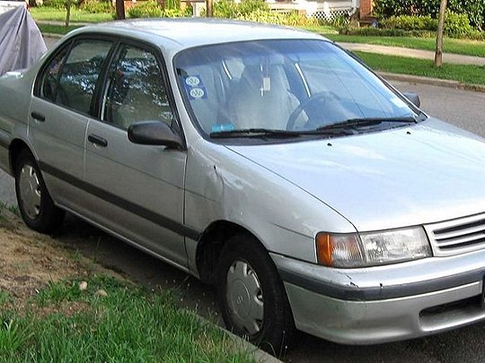 Toyota Corolla II, IV (L40) (1990 – 1994), Седан: характеристики, отзывы