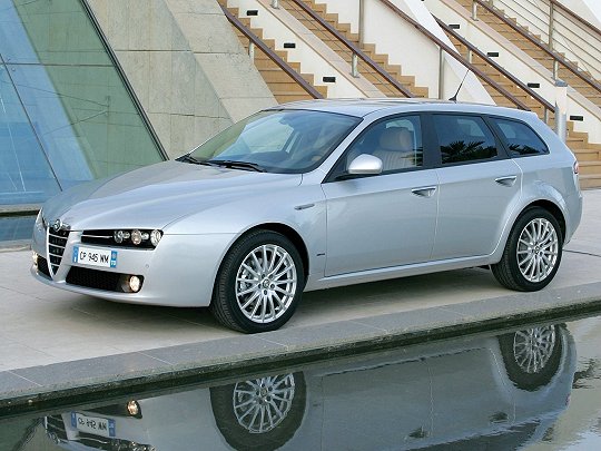 Alfa Romeo 159,  (2005 – 2011), Универсал 5 дв.: характеристики, отзывы