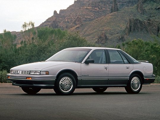 Oldsmobile Cutlass Supreme,  (1988 – 1997), Седан: характеристики, отзывы