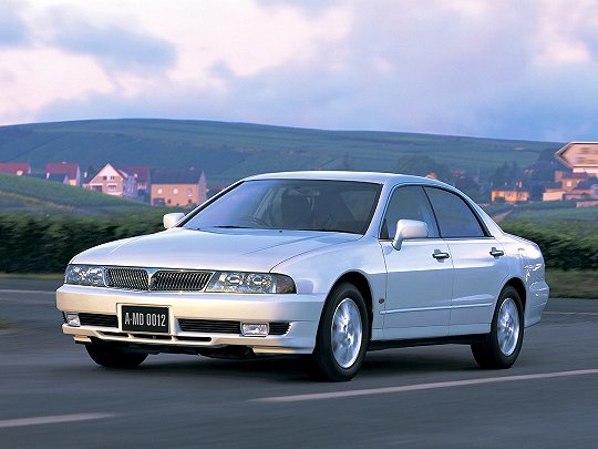 Mitsubishi Diamante, II (1995 – 2005), Седан: характеристики, отзывы