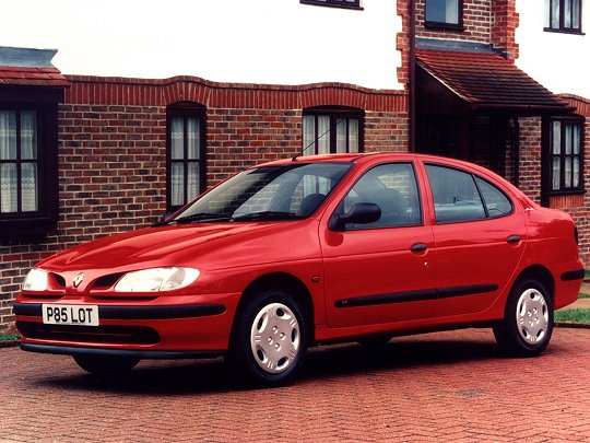 Renault Megane, I Рестайлинг (1999 – 2003), Седан: характеристики, отзывы