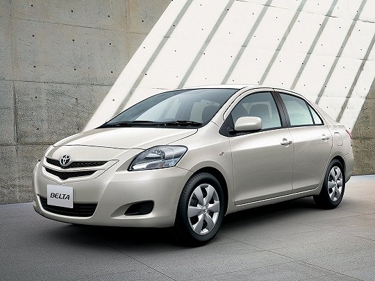 Toyota Belta,  (2005 – 2012), Седан: характеристики, отзывы