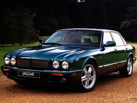 Jaguar XJR, II (X300) (1994 – 1997), Седан: характеристики, отзывы