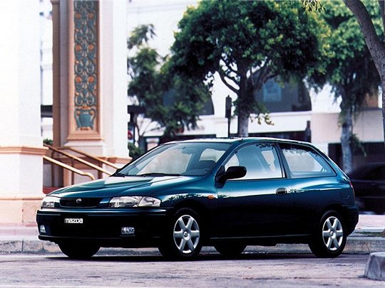 Mazda 323, V (BA) (1994 – 2000), Хэтчбек 3 дв.: характеристики, отзывы