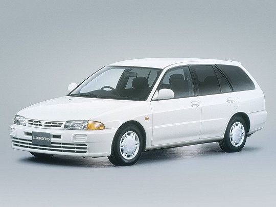 Mitsubishi Libero, I Рестайлинг (1995 – 2003), Универсал 5 дв.: характеристики, отзывы