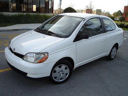 Toyota Echo,  (1999 – 2005), Купе: характеристики, отзывы