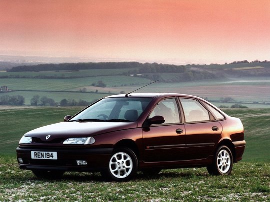 Renault Laguna, I (1993 – 2001), Лифтбек: характеристики, отзывы