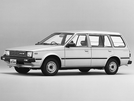 Nissan AD, VB11 (1982 – 1990), Универсал 5 дв.: характеристики, отзывы