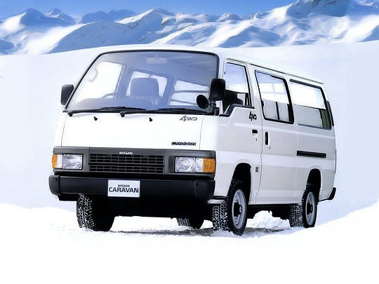 Nissan Caravan, III (E24) (1986 – 2001), Минивэн: характеристики, отзывы