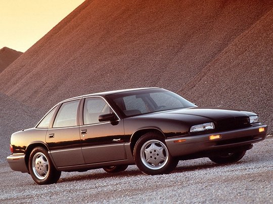 Buick Regal, III (1988 – 1997), Седан: характеристики, отзывы
