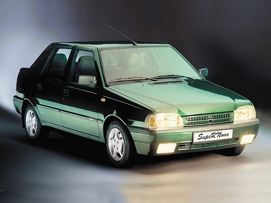 Dacia SuperNova, I (2000 – 2003), Лифтбек: характеристики, отзывы