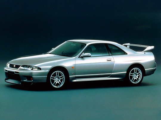 Nissan Skyline, IX (R33) (1993 – 1998), Купе: характеристики, отзывы