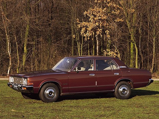 Toyota Crown, V (S80) (1974 – 1979), Седан: характеристики, отзывы