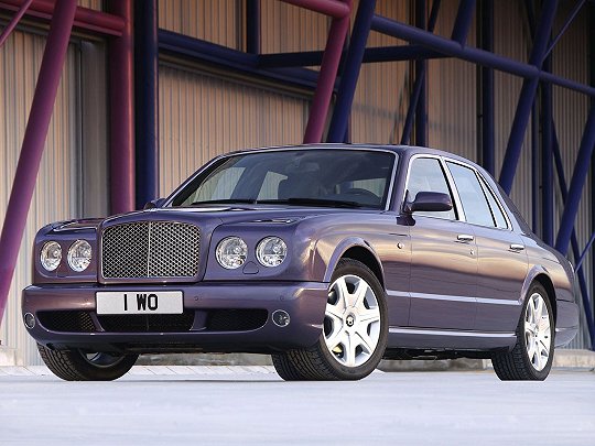 Bentley Arnage, I Рестайлинг (2002 – 2009), Седан Long: характеристики, отзывы