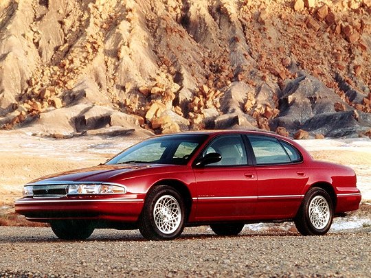 Chrysler New Yorker, XIV (1994 – 1996), Седан: характеристики, отзывы