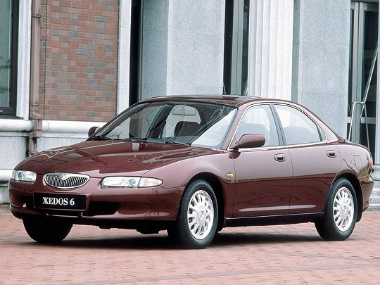 Mazda Xedos 6,  (1992 – 2000), Седан: характеристики, отзывы