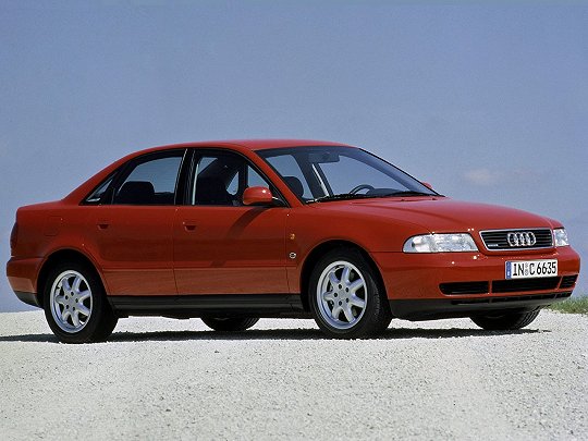 Audi A4, I (B5) (1994 – 1999), Седан: характеристики, отзывы