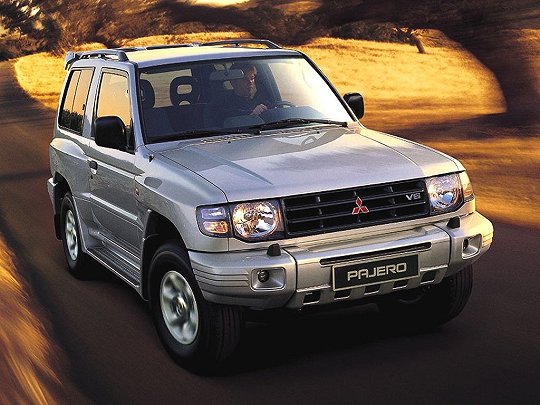 Mitsubishi Pajero, II Рестайлинг (1997 – 2004), Внедорожник 3 дв.: характеристики, отзывы