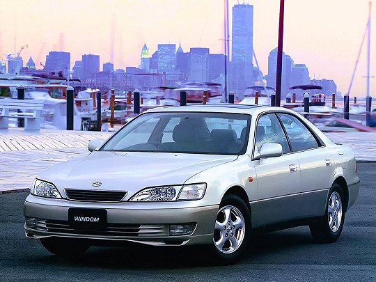 Toyota Windom, II (XV20) (1996 – 1999), Седан: характеристики, отзывы