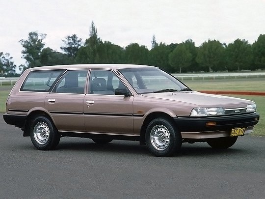 Toyota Camry, II (V20) (1986 – 1991), Универсал 5 дв.: характеристики, отзывы