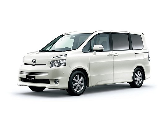 Toyota Voxy, II (R70) (2007 – 2010), Минивэн: характеристики, отзывы