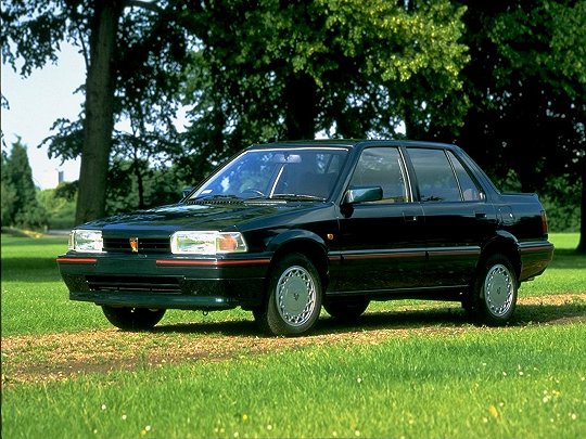 Rover 200, I (SD3) (1984 – 1989), Седан: характеристики, отзывы