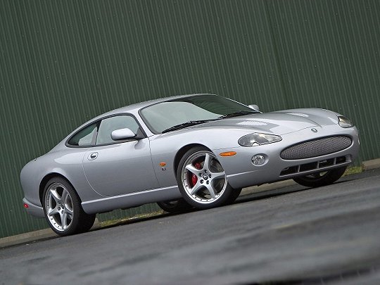 Jaguar XK, I Рестайлинг (2004 – 2006), Купе: характеристики, отзывы