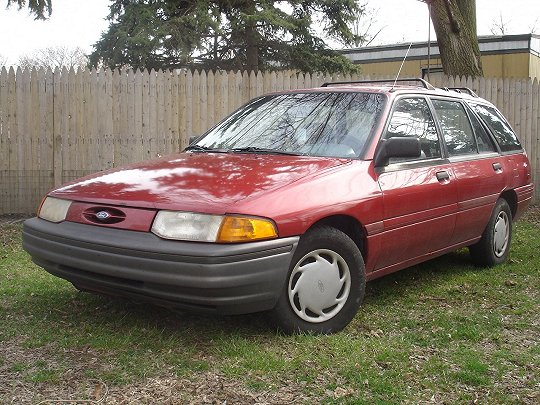 Ford Escort (North America), II (1990 – 1996), Универсал 5 дв.: характеристики, отзывы