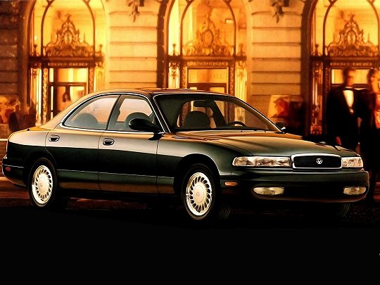 Mazda Sentia, I (HD) (1991 – 1995), Седан: характеристики, отзывы