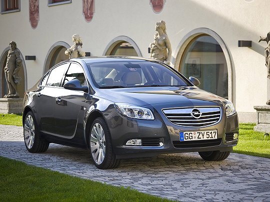 Opel Insignia, I (2008 – 2013), Седан: характеристики, отзывы