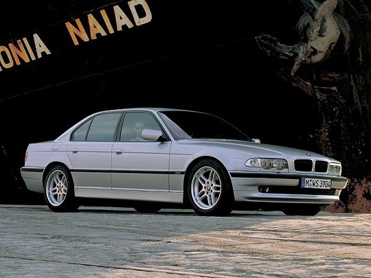 BMW 7 серии, III (E38) Рестайлинг (1998 – 2001), Седан: характеристики, отзывы