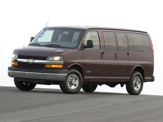 Chevrolet Express, II (2002 – н.в.), Минивэн: характеристики, отзывы