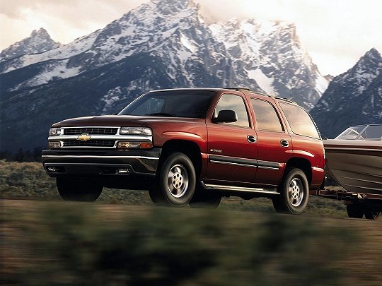 Chevrolet Tahoe, II (1999 – 2006), Внедорожник 5 дв.: характеристики, отзывы