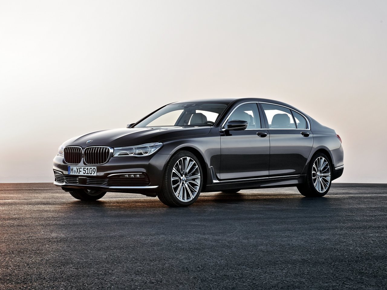 Bmw 7 2015 характеристики