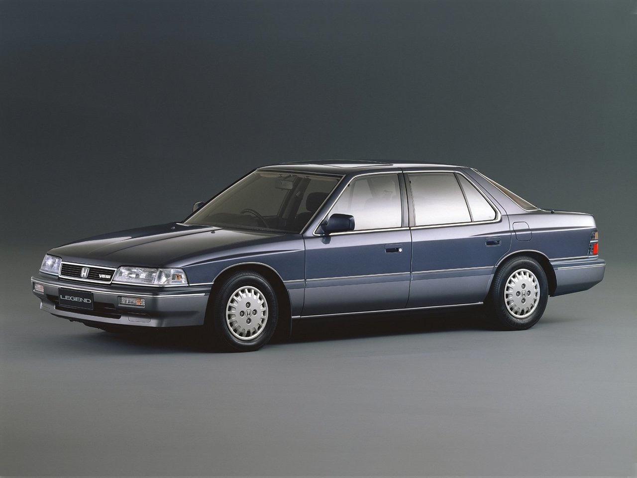 Технические характеристики Honda Legend 1985 – 1990, 2.5 AT Седан