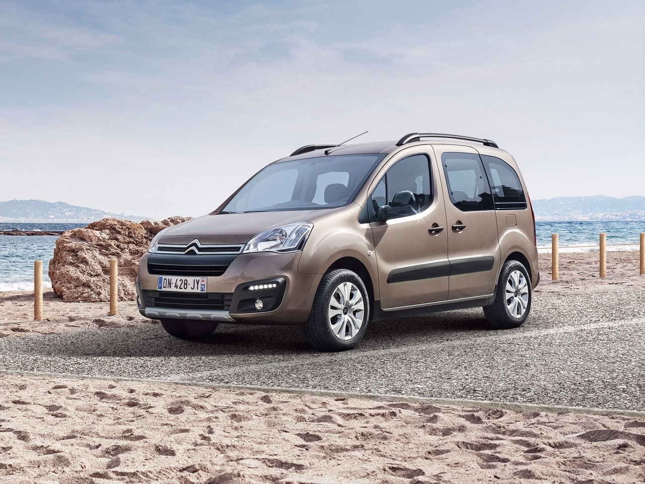 Автомобиль Citroen Berlingo Fourgon