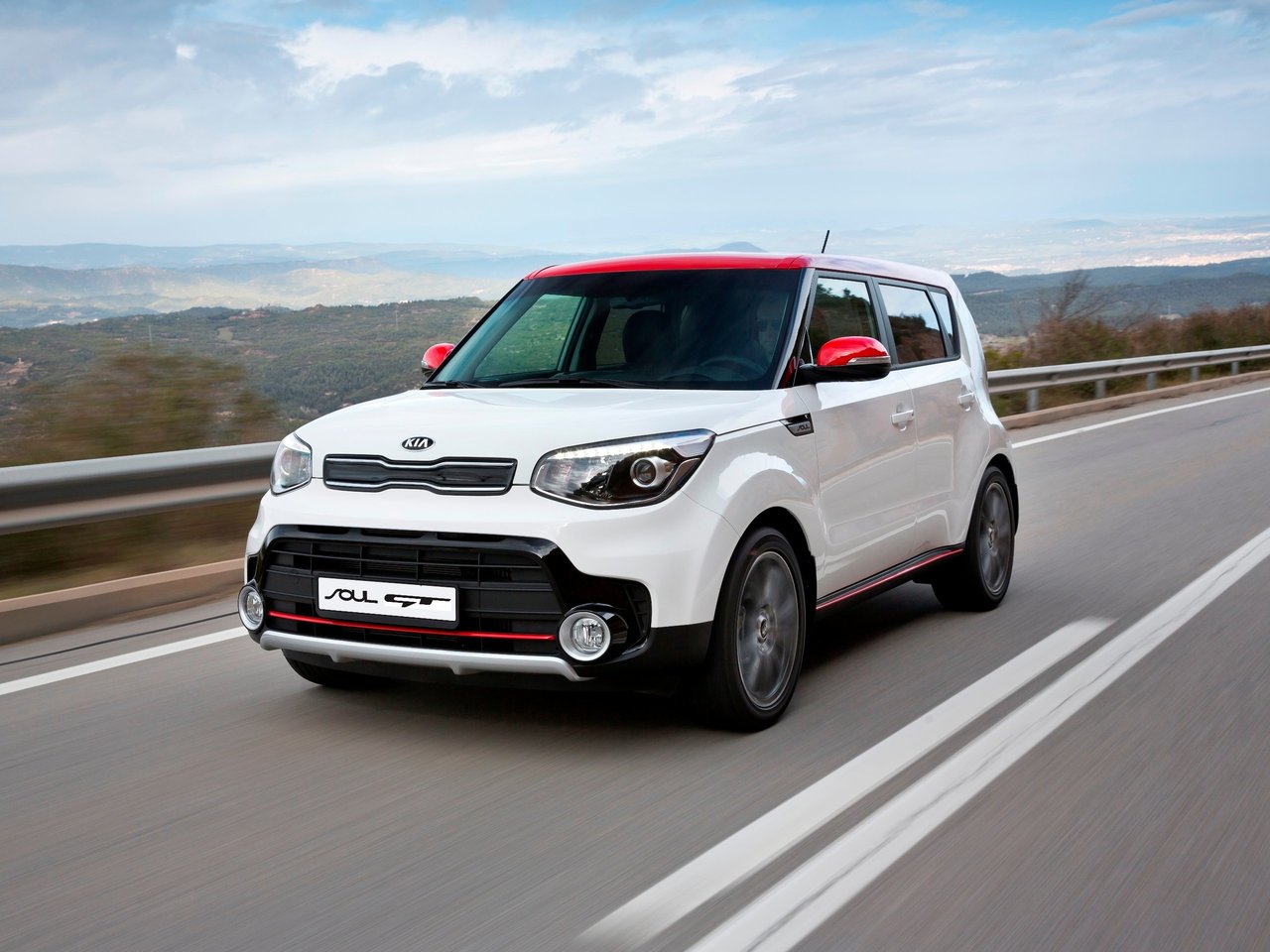 Технические характеристики Kia Soul 2016 – 2019, GT (1.6 AMT) II  Рестайлинг, Хэтчбек 5 дв.: бензин, 204 л.с. | CARtaUA